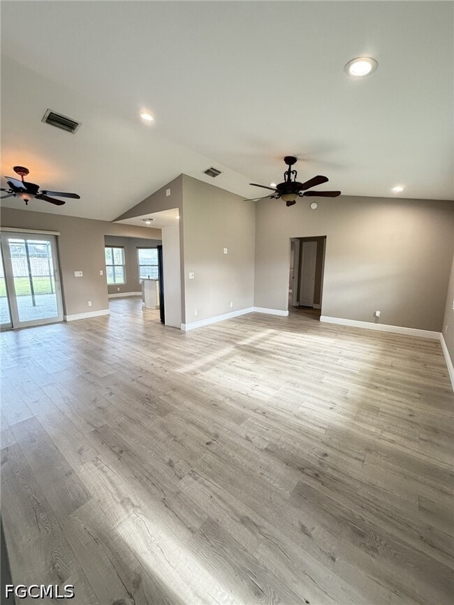Photo - 4140 SW 6th Pl