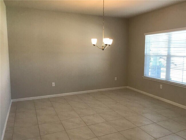 Photo - 2205 Bettylou Ln
