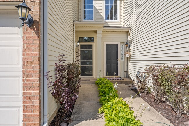 Photo - 17578 Gilbert Dr
