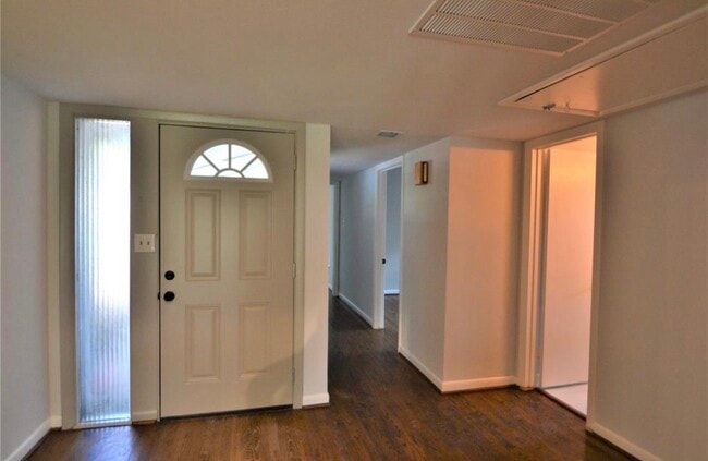 Photo - 4829 Waycross Dr