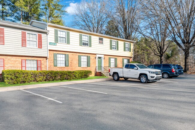 Photo - Cedar Hills Apartments & Townhomes