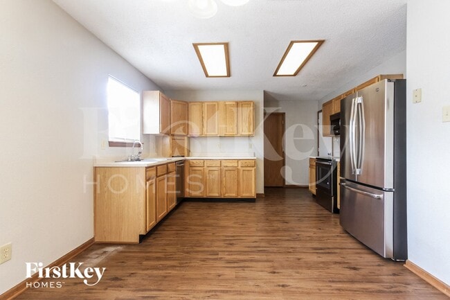 301 Sunbeam Ln
