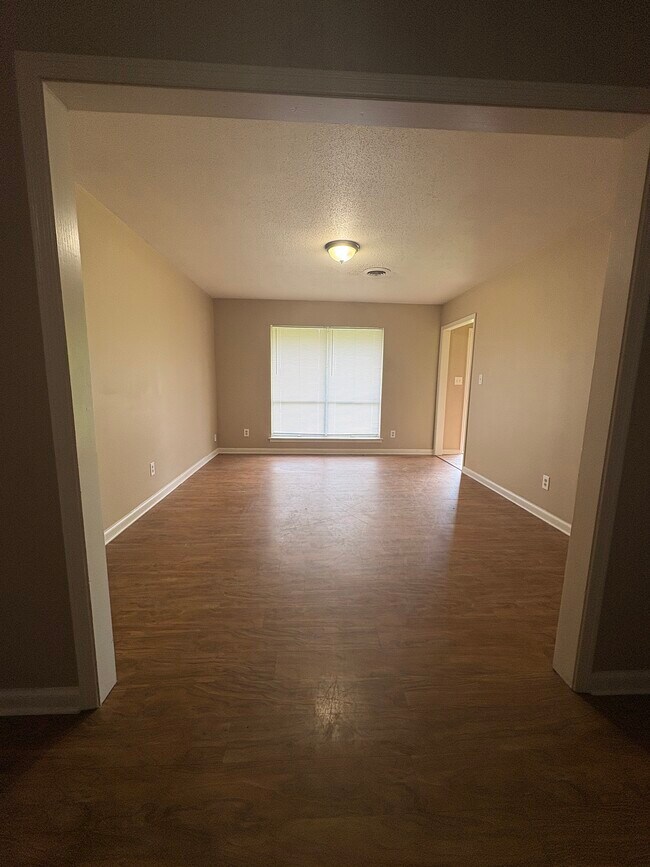 321 Sultan Ct