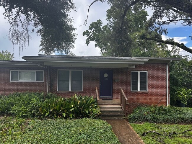 Building Photo - 1534 S Gadsden St Rental