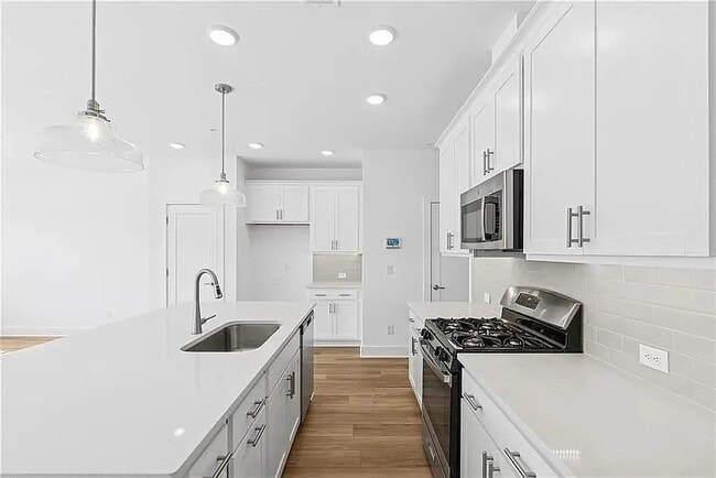 Photo - 178 Redbud Rd