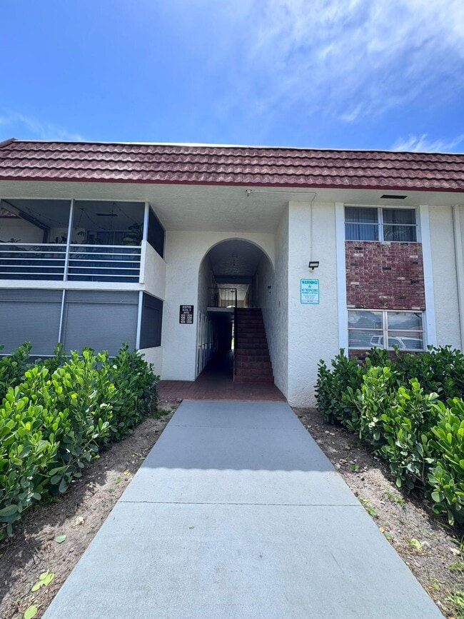 Photo - 22715 SW 66th Ave Unidad 105