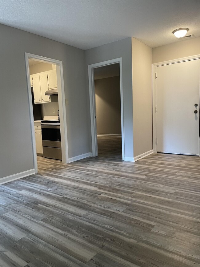 Photo - 3561 Mill Run