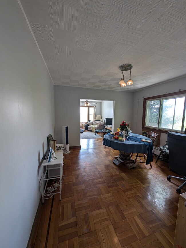 Photo - 85 Gladstone St Unit 85 Gladstone Street