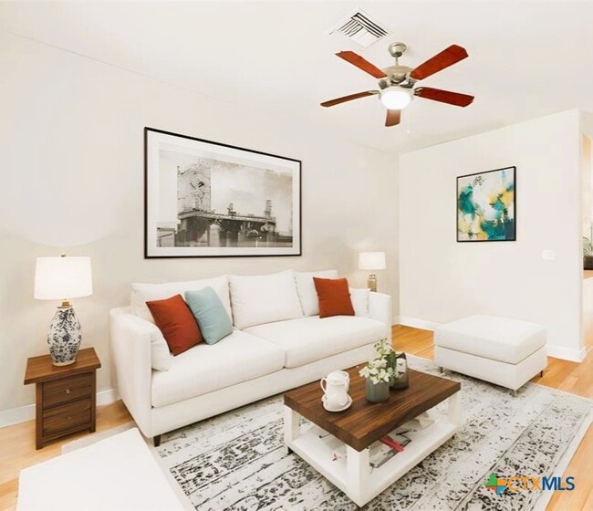 Photo - 13420 Lyndhurst St Unit 807