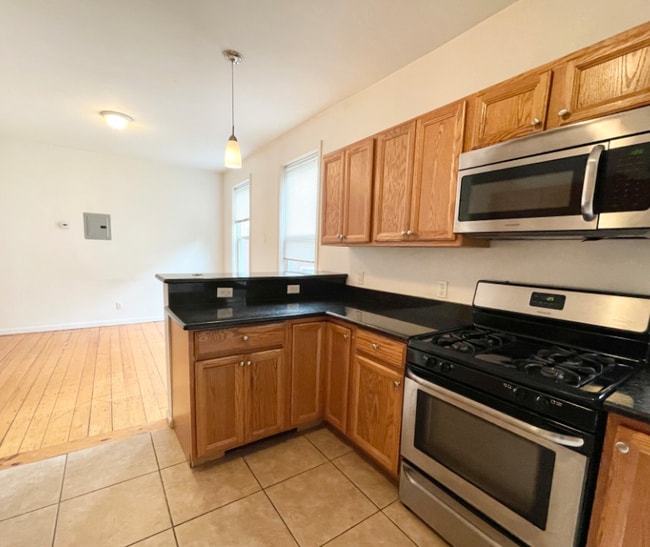 Building Photo - 52 Delle Ave Unit 2 Rental