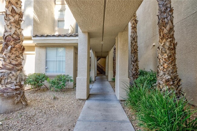 Photo - 7119 S Durango Dr Unit 110