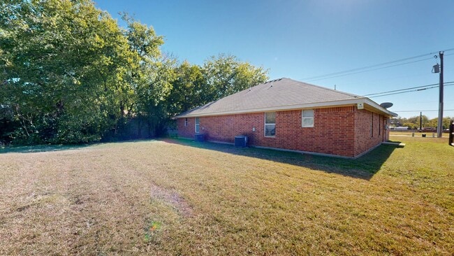 Photo - FREE DECEMBER RENT!!!