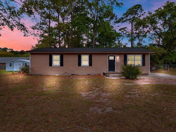 Photo - 509 Ashmore Rd