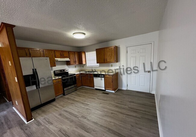 Photo - 301 Williamson St Unit B