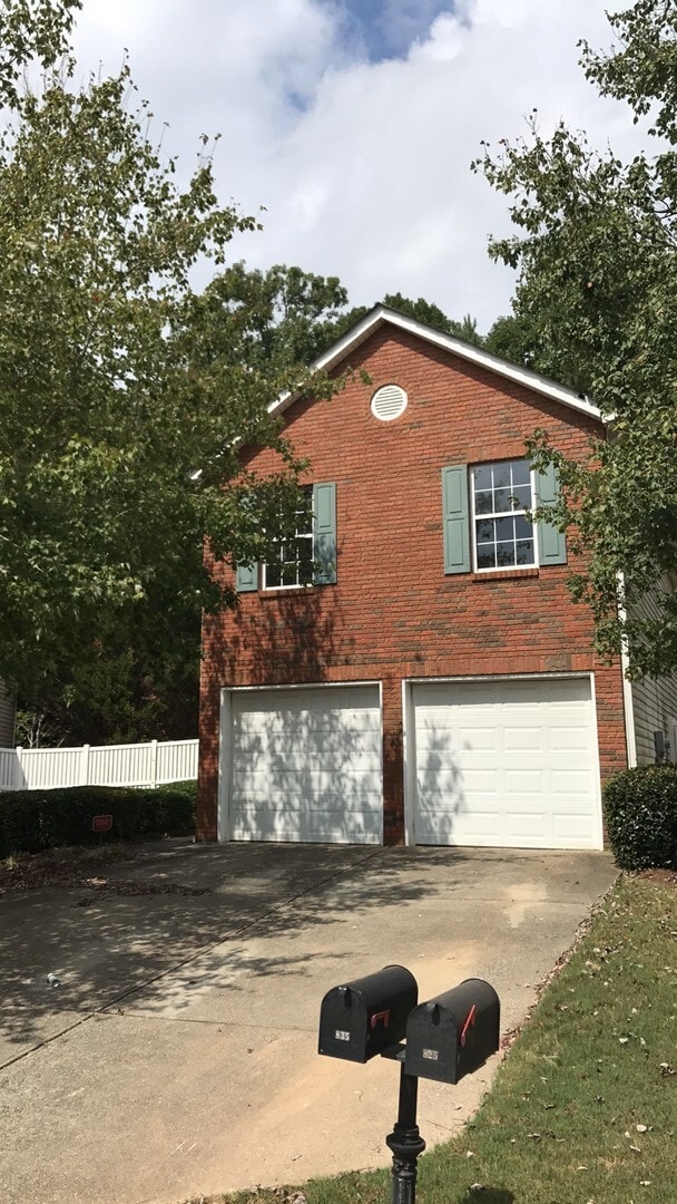 Building Photo - Charming 3BR/2.5BA Cul-de-Sac Home in Sought-After Avensong Community!