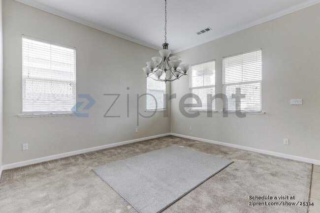 Photo - 4632 Hutchinson Ln