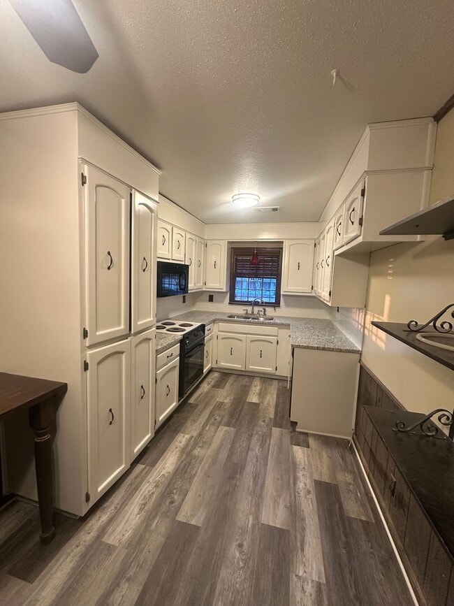 Photo - 5107 Briarcliff Dr