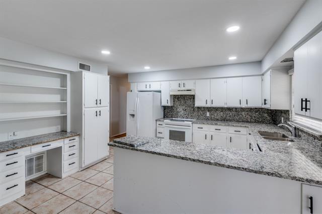 Photo - 1919 Betsy Ln