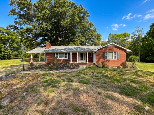 Building Photo - 3600 Partlow Rd