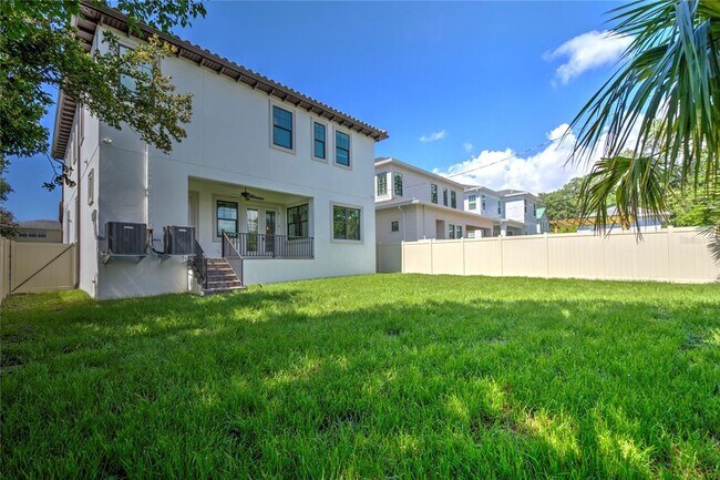 Photo - 855 39th Ave N