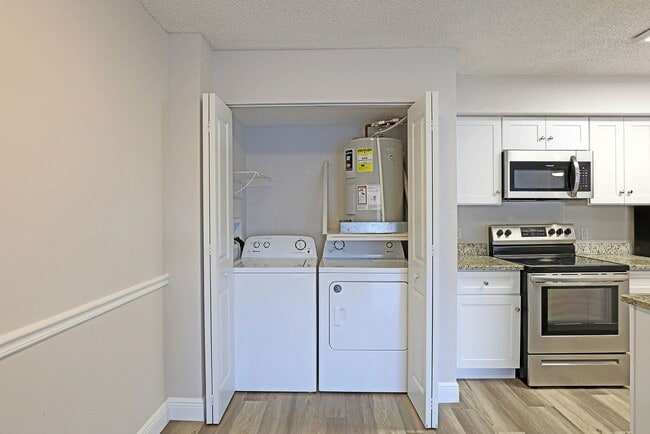 Photo - Mystic Gardens 5329-2915 Unit 5329-2915 Summerlin Rd. Fort Myers, FL 33919
