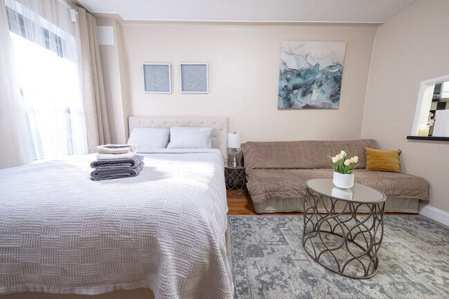 Photo - 328 E 74th St Unit SI ID1031983P