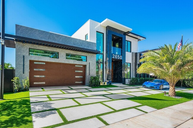 Photo - 2650 NE 48th Ct