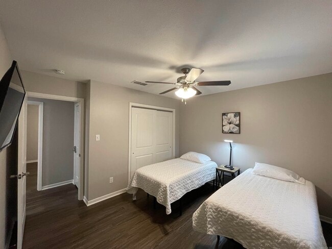 Photo - 6503 Chaparral St