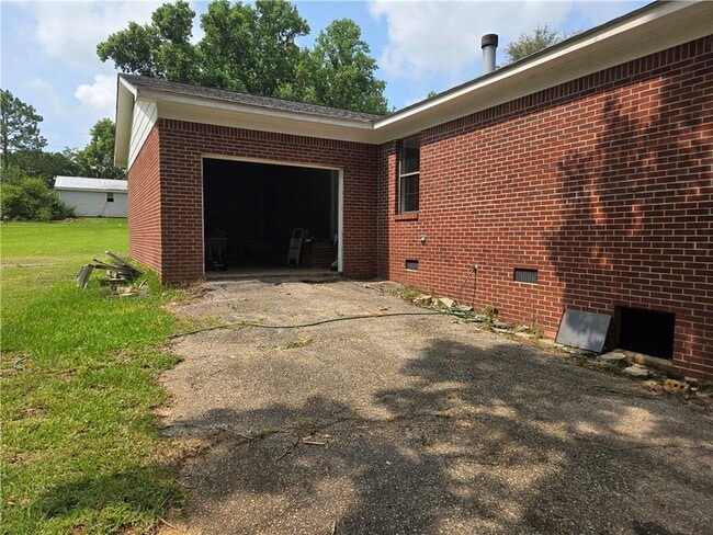 Photo - 381 Norton Rd