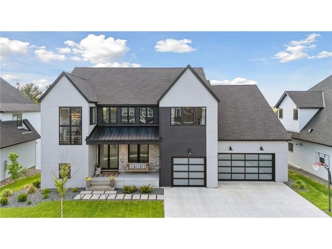 Building Photo - 6297 Yuma Ln N