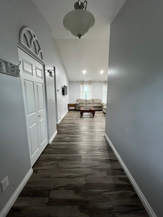 Photo - 6126 Jeffrey Pl