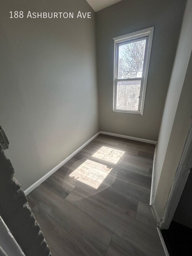 Photo - 188 Ashburton Ave