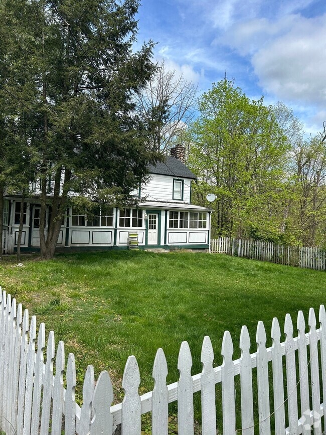 Building Photo - 54 Johnsontown Rd Rental