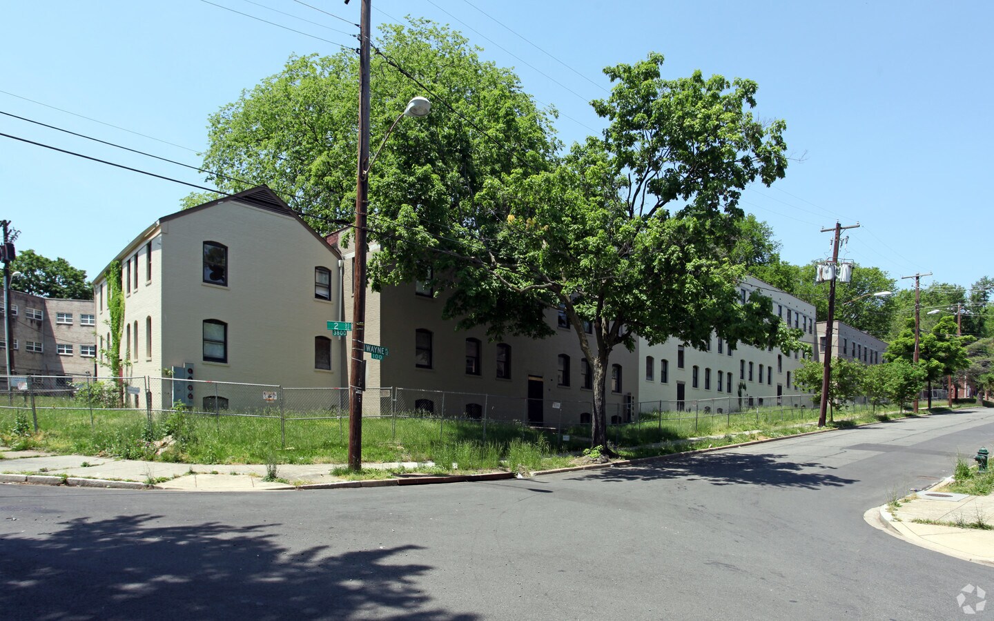 Exterior - Wayne Place Apartments