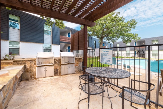 Photo - 531 Bedford Rd Unit 243