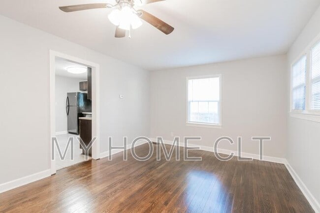 Photo - 2108 Highland St