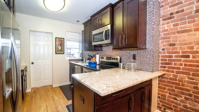 Photo - 134 Garden St Unit 2