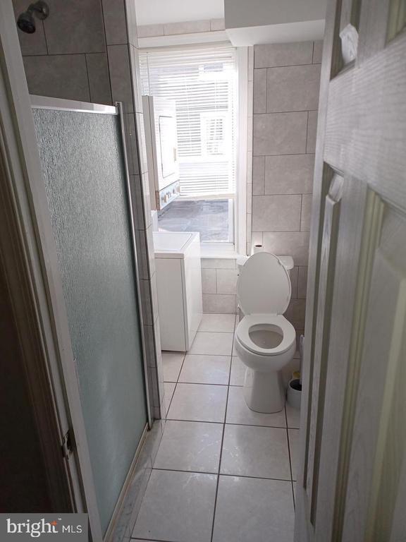 Photo - 3422 W Allegheny Ave