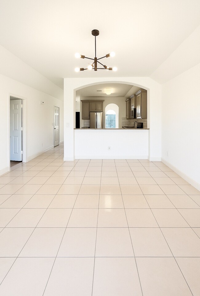 Photo - 4915 Manor Stone Ln