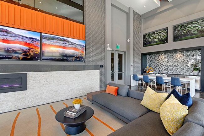 The James at Canyon Creek