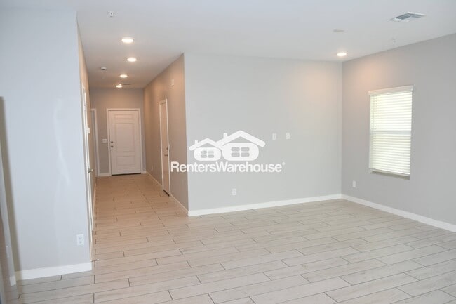 Photo - 2264 W Harmont Dr