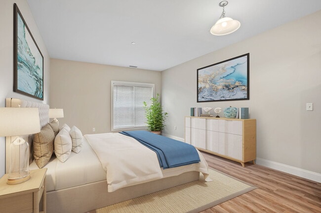 Photo - Bridge Street Commons