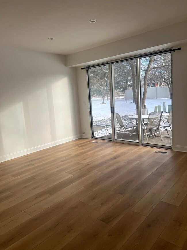 Photo - 1146 Regency Dr