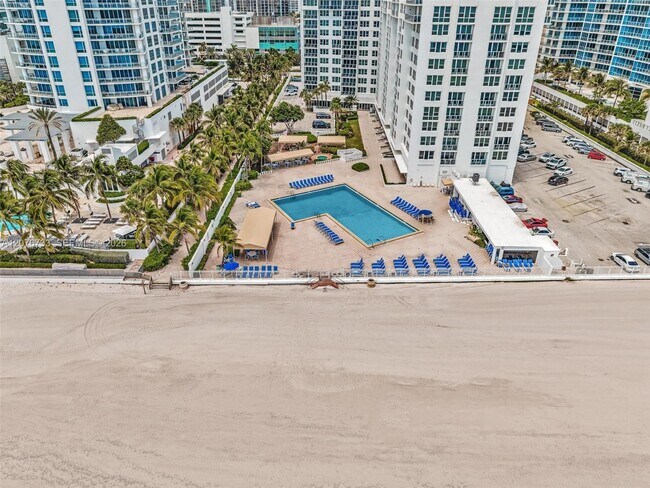 Photo - 3505 S Ocean Dr Unit 804