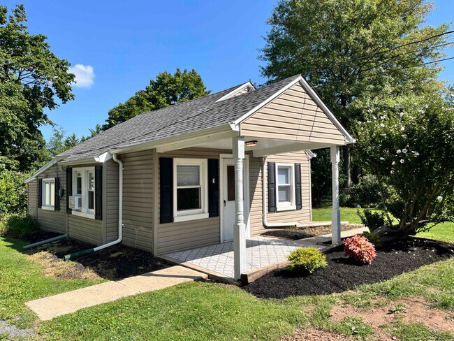 Photo - 74 E Prospect St Unit 3-Cottage