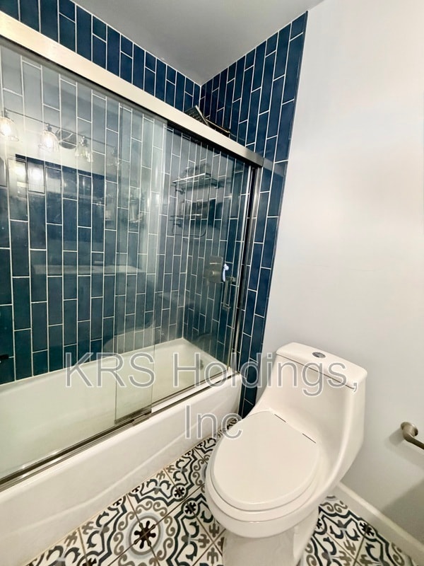 Photo - 804 Raymond Rd