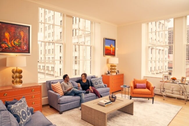 Expansive windows fill your space with light - Lyndon at The Curtis