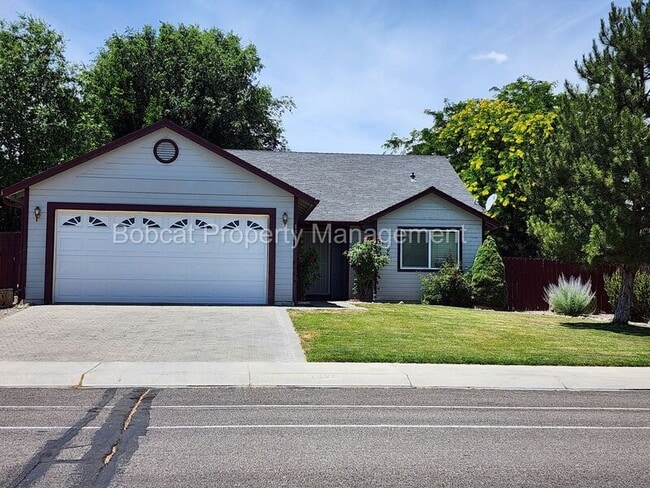 Building Photo - 1331 Chichester Dr