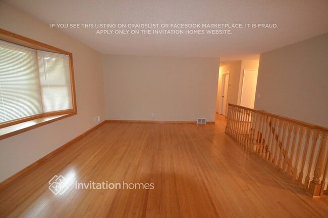 1030 Polk Pl