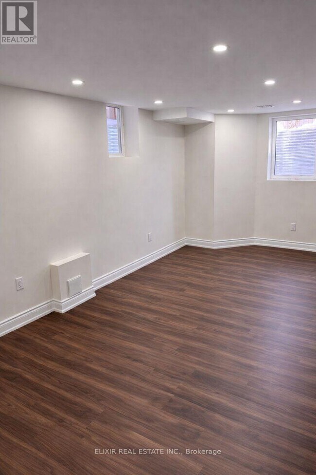 Photo - 13 Kalmia Rd